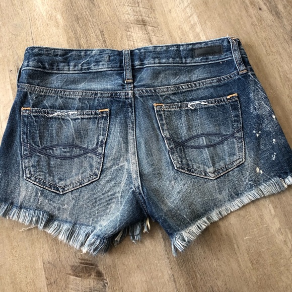 Abercrombie and Finch Distressed Jean Shorts - Picture 2 of 5